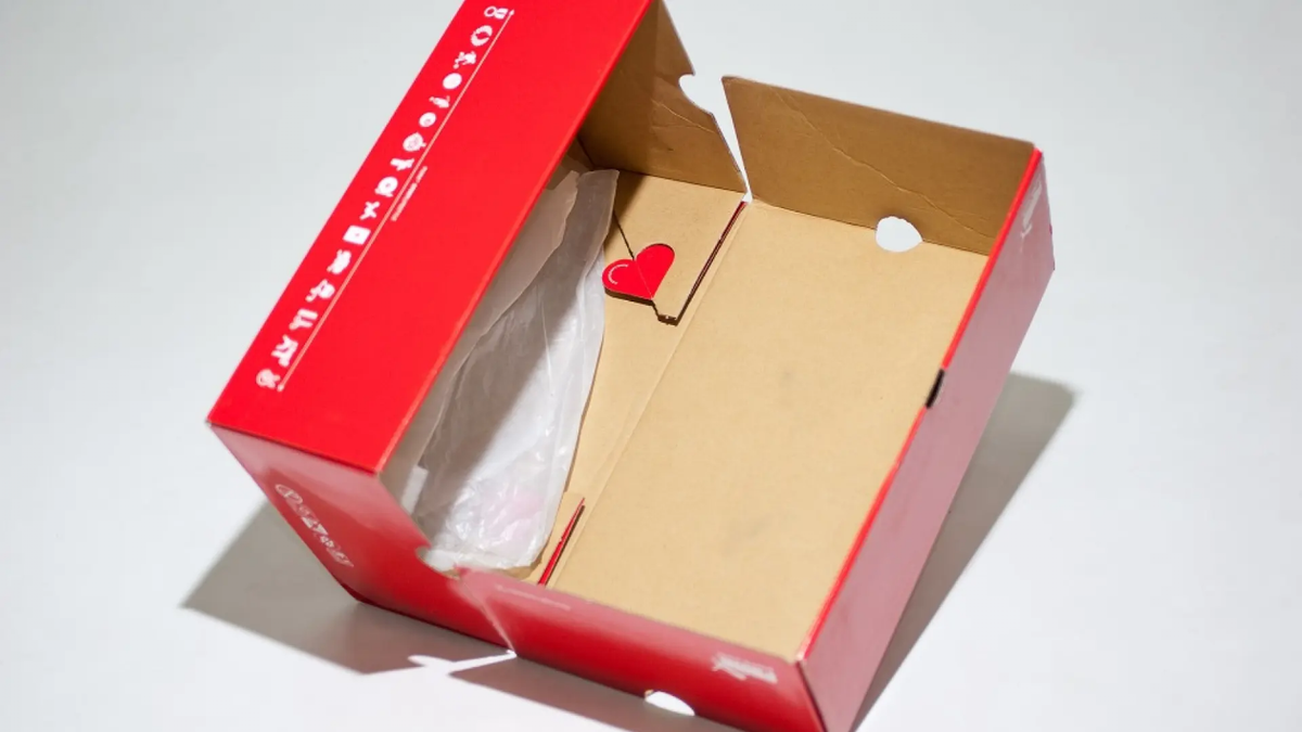 Caja de zapatos. Fuente: (Instagram)