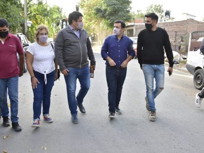 Neuquén Capital: Mariano Gaido encabezó una jornada laboriosa de limpieza