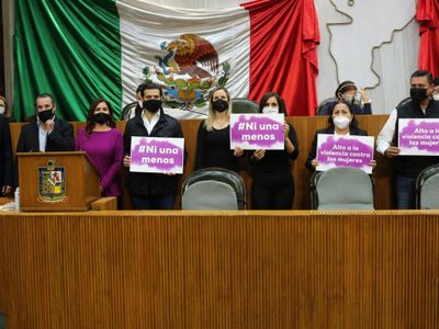 Indígenas, sólo 1.6% de los legisladores en México: Inegi