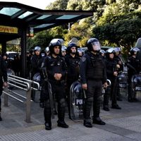 El Gobierno les cobrará a las organizaciones sociales el costo del protocolo antipiquete