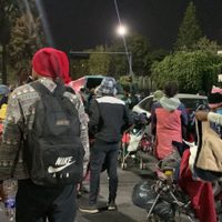 Tras enfrentamiento, gobierno de Sheinbaum permite llegada de migrantes a la Basílica