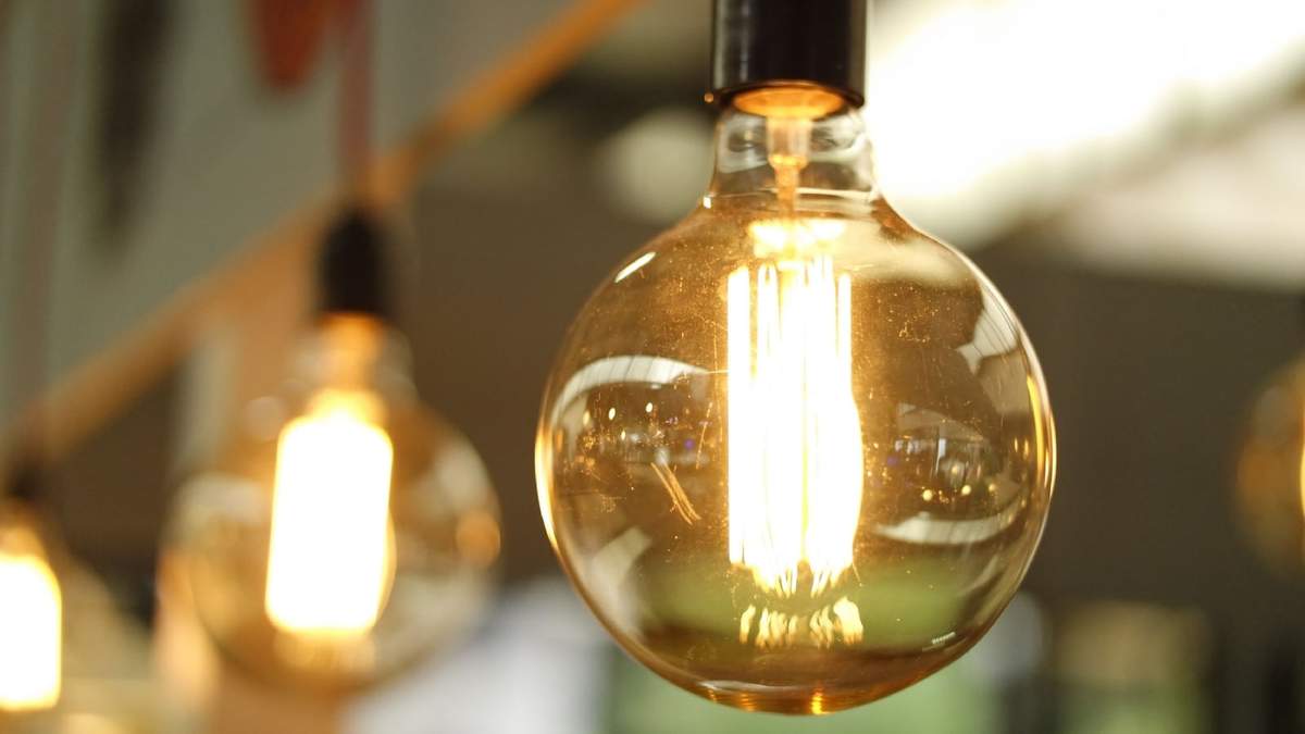 Las tarifas de luz han tenido aumentos todo el año. Fuente: (X)