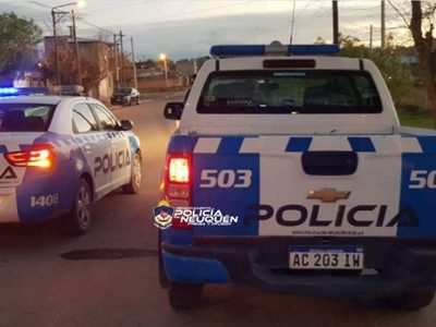 Una madre y su hijo frenaron una entradera a su vivienda en barrio Cumelén, de la capital