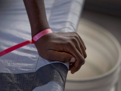 La OMS registró más de 800 mil casos y 5 mil 800 muertes de cólera en 2024