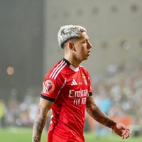 Tras escándalo con Vinicius, UEFA sanciona seis partidos a Prestianni por insultos homofóbicos