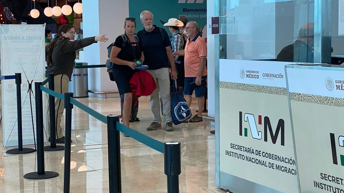 Instalaciones del INM en el aeropuerto