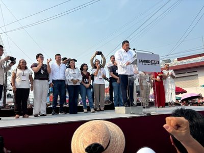 Recibe Javier May constancia de mayoría como gobernador de Tabasco