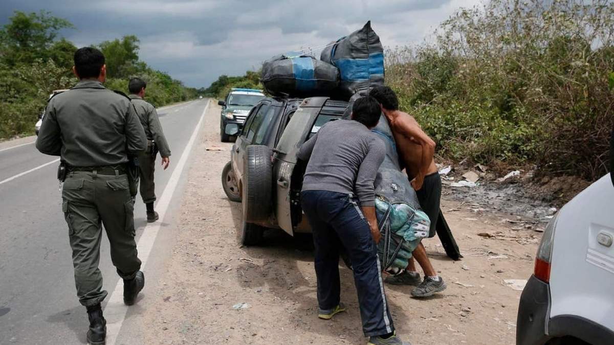 Gendarmes en la frontera de Salta. Fuente: (Twitter)