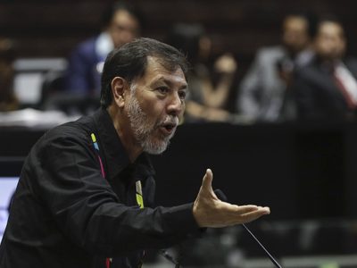 Fernández Noroña dice estar en contra de eliminar la reelección de diputados y senadores