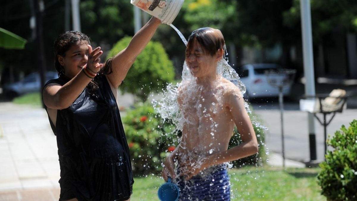 La ola de calor se extendió durante toda la semana. Fuente: (Twitter)