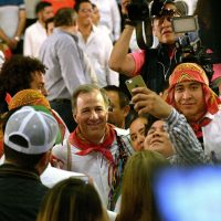 'La 3de3 se queda corta, mejor vamos por la 7de7”, plantea Meade en Durango
