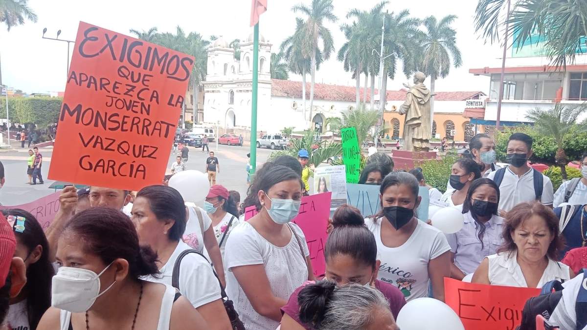 Marcha por feminicidio y desaparición de joven en Chiapas