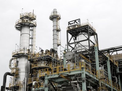 Alberto Fernández presenció la inauguración de la refinería de Axion Energy en Campana