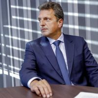 Lunes de polémica: Massa reúne a jefes de bloque para discutir sobre las sesiones virtuales