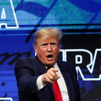 Inconmovible, Donald Trump rechazó más regulaciones e insistió en más seguridad para las escuelas