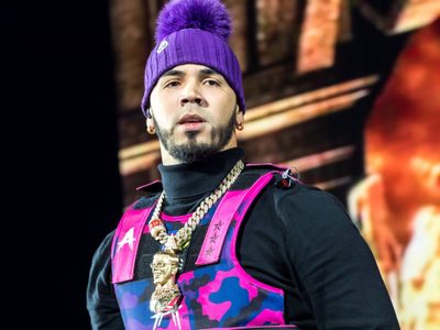 Hasta cuándo: Anuel AA vuelve a generar polémica con su último video