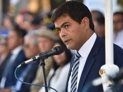 La Provincia mira hacia Junín, cuyo intendente se apartó de la austeridad