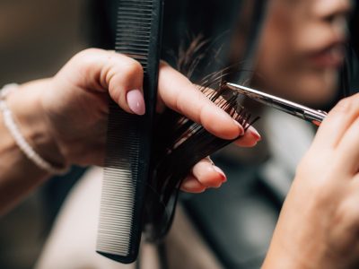 Elegí el mejor momento para tu corte de pelo en junio: lo que dice el calendario lunar 2025