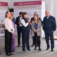 AMLO y Sheinbaum hacen gira por el Valle de México y supervisan obra del Trolebús Elevado