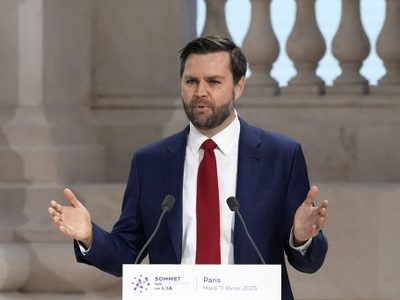 JD Vance defiende como "legal" el operativo para capturar a Maduro