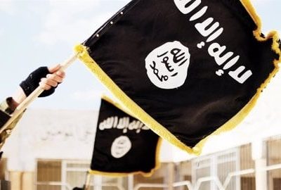 Mujer es condenada por crímenes de guerra tras publicar fotografías con decapitados en Siria