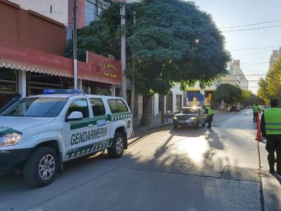 Por romper el aislamiento: hay 24 neuquinos cumpliendo prisión domiciliaria