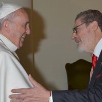 Murió de covid-19 el médico personal del Papa Francisco