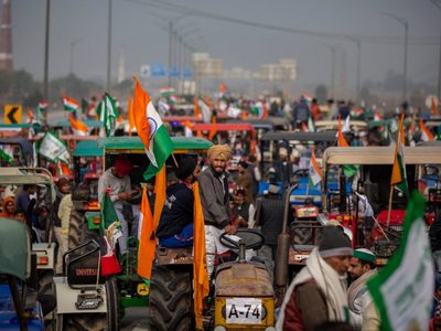 Regresan las multitudinarias protestas a India: miles de campesinos marcharon contra la ley agrícola