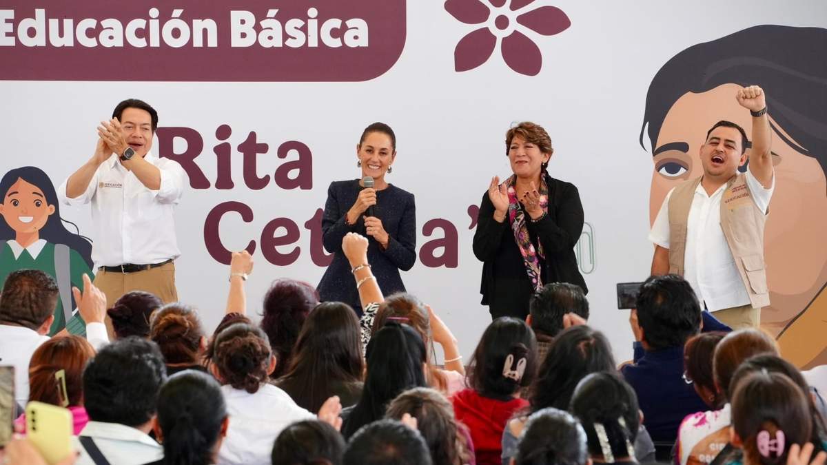 El titular de la SEP Mario Delgado, la presidenta Claudia Sheinbaum y la gobernadora Delfina Gómez
