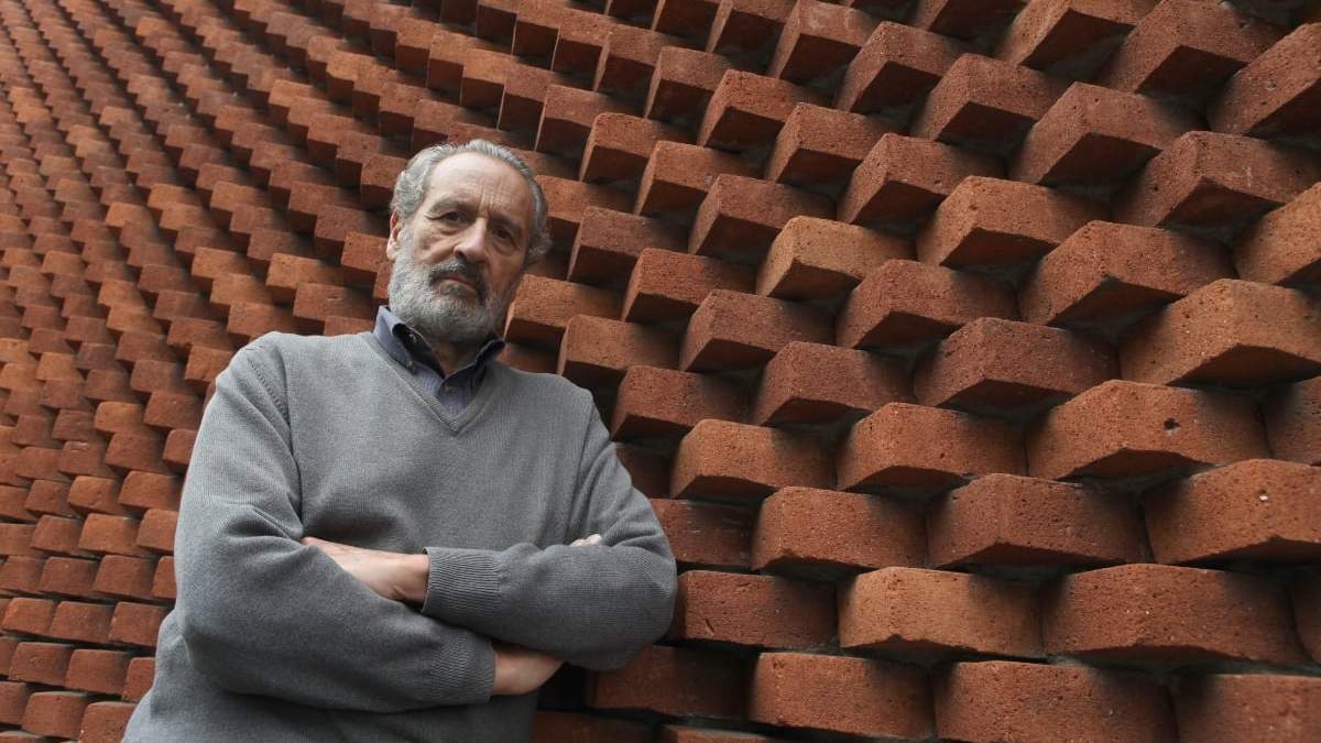 El pintor, escultor e ilustrador Vicente Rojo murió este miércoles a los 89 años
