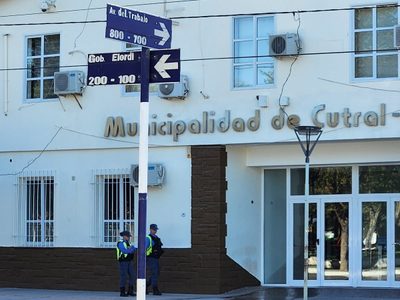 La municipalidad de Cutral Co analiza si hubo irregularidades en el comercio donde un perro mordió a una niña