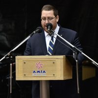 A 26 años del atentado, el titular de AMIA reclamó medidas “concretas contra Hezbollah”