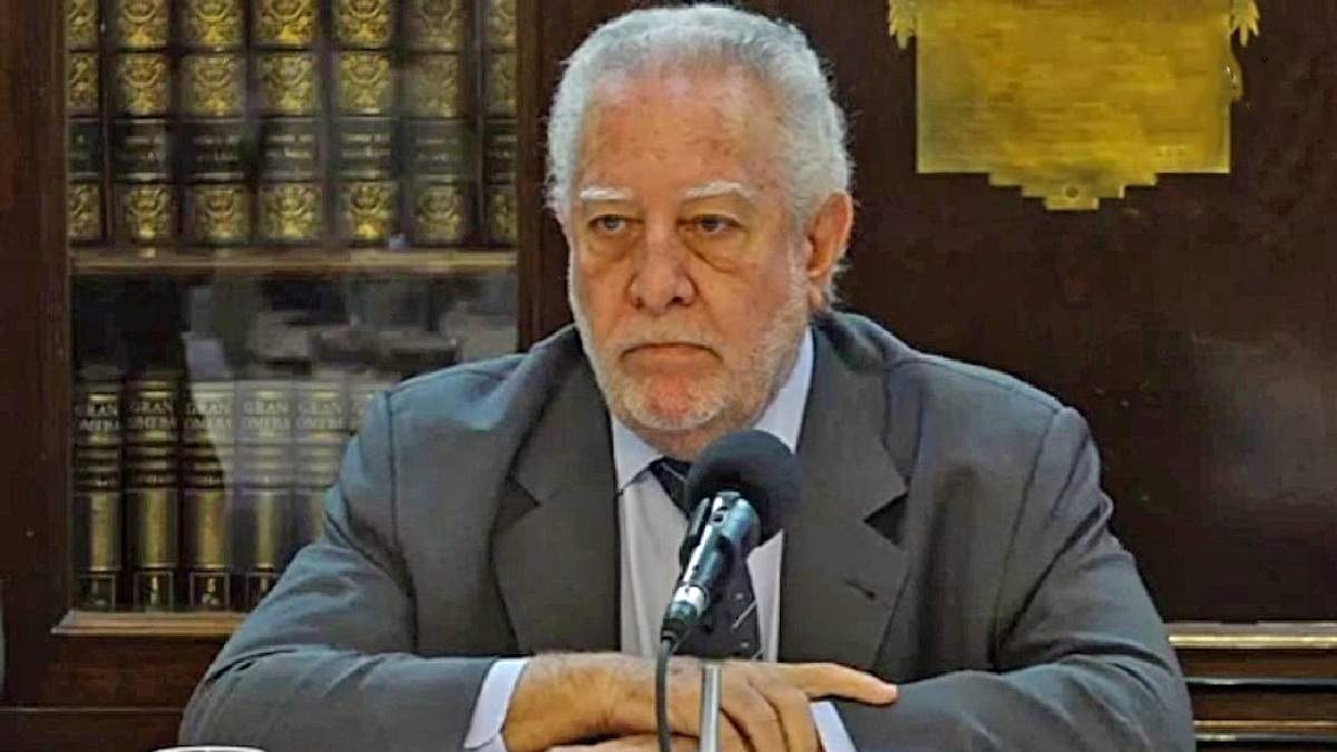 El especialista en Derecho de Aguas, Miguel Mathus Escorihuela.