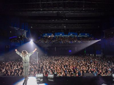Babasónicos y su universo 'Discutible” invadieron el Pepsi Center