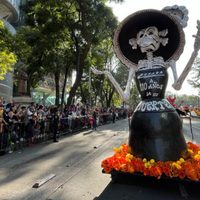 Así se vive el Gran Desfile de Día de Muertos 2023 en la CDMX (Videos)