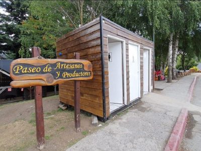 Desconocidos provocaron destrozos en la terminal de ómnibus de Villa La Angostura