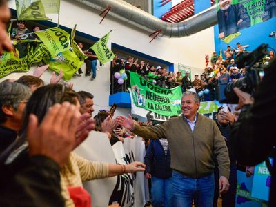 El gobernador destacó la importancia de las elecciones de octubre para defender los intereses de Neuquén en el Congreso