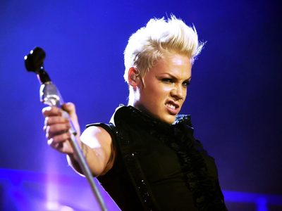 Pink afirmó que dio positivo al coronavirus y lanzó este fuerte mensaje: "Es una burla..."