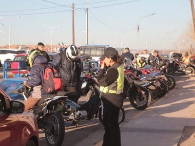 Operativo de tránsito: detectan automovilistas que circulan a 100 k/h en calle Leloir