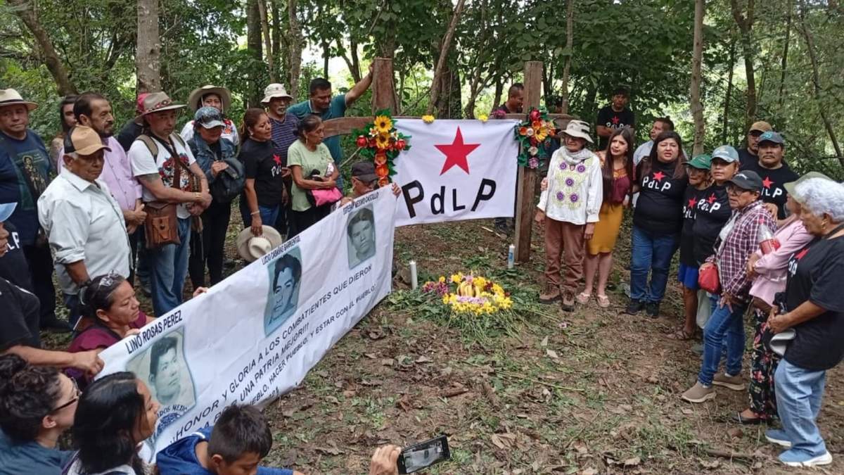 Homenaje al comandante Lucio Cabañas Barrientos, fundador del Partido de los Pobres (PDLP)