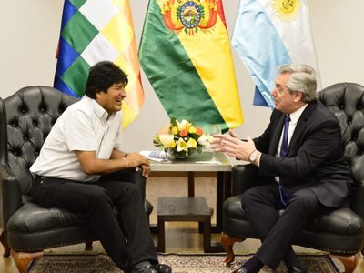 Alberto Fernández acompañará a Evo Morales en su "regreso a la patria"
