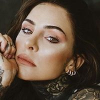 Cande Tinelli ¡cómo nunca la viste! peló lomazo en prendas interiores y quedó ¡al natural!