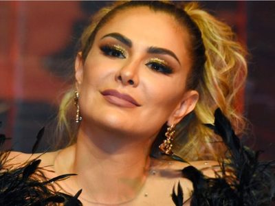 Ninel Conde se brilló ante su público con muy poca ¡tela!