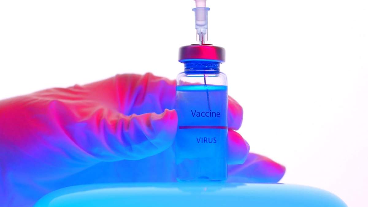 Campaña de vacunación contra el coronavirus en Reino Unido. Fuente: (Twitter)