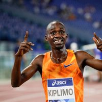 Ugandés Jacob Kiplimo rompe el récord mundial de media maratón en menos de 57 minutos