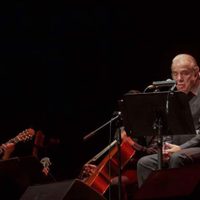 Óscar Chávez rinde tributo a la poesía en el Teatro de la Ciudad (Video)