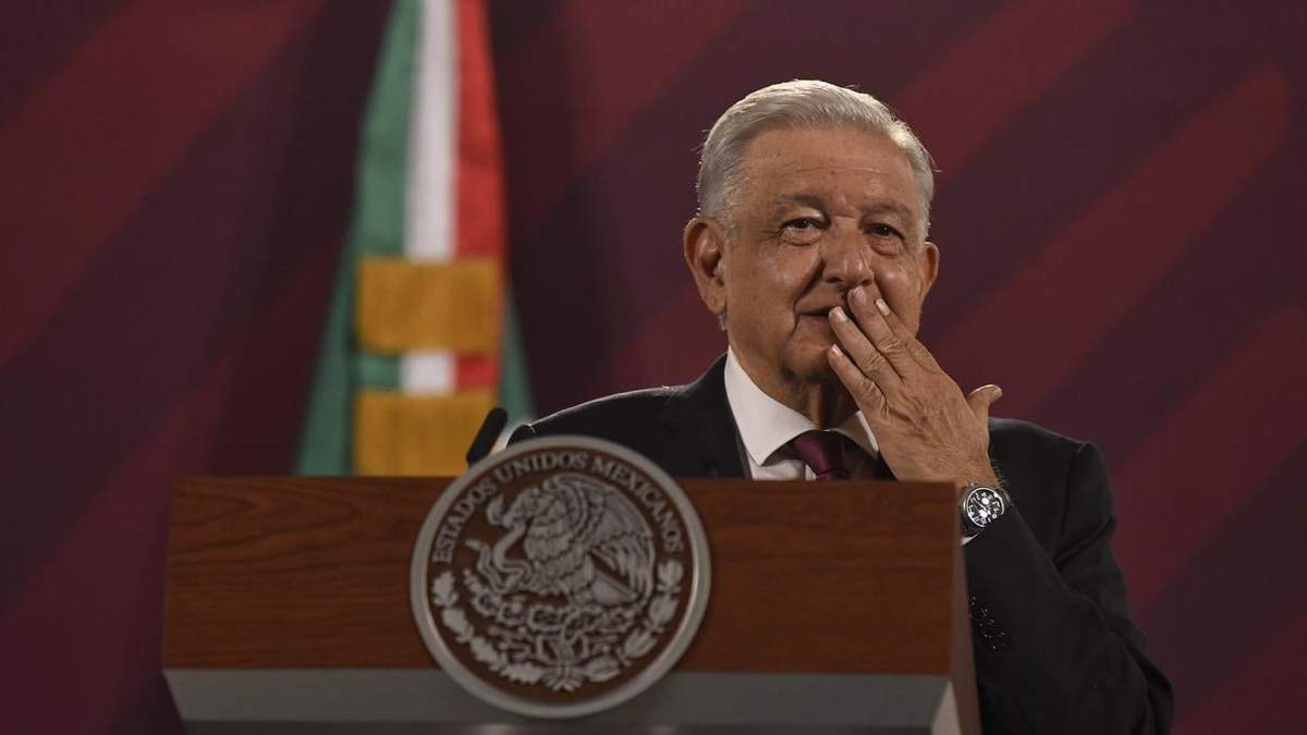 El presidente durante la conferencia matutina en Palacio Nacional