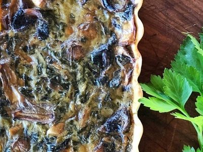 Tarta de pollo y puerros: te vas a enamorar de esta receta para preparar y compartir en familia re calentita