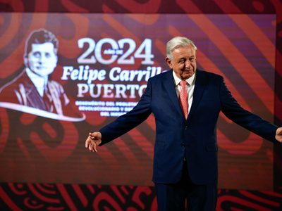 AMLO anuncia que detendrá sus actos públicos, pero mantendrá las mañaneras
