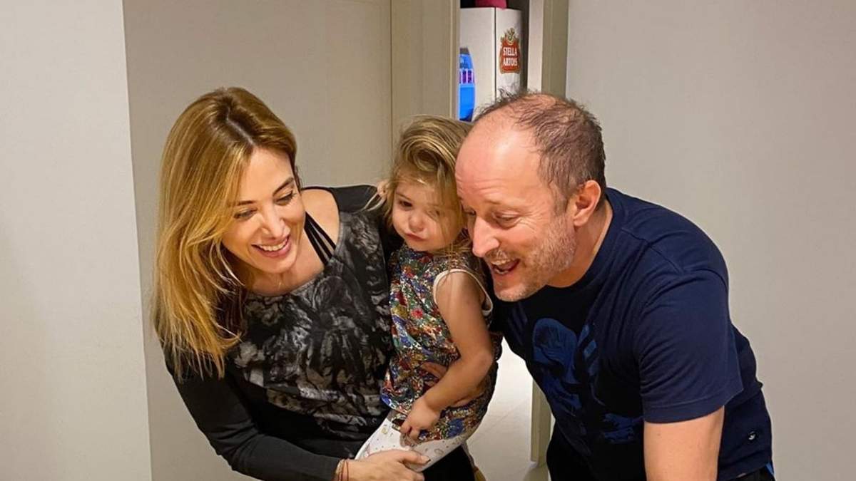 Jésica Cirio, Martín Insaurralde y su hija Chloe. Fuente: (Instagram)